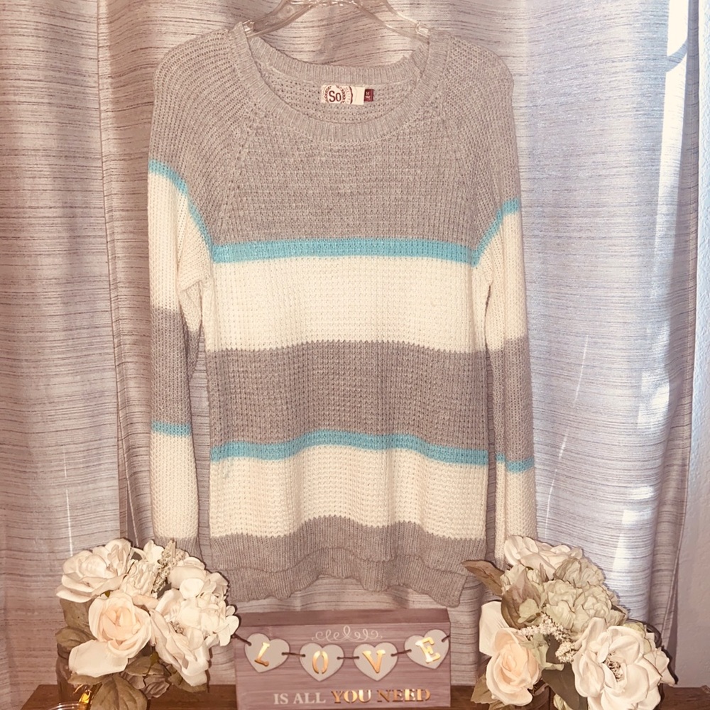 Grey, white, and baby blue sweater 🦋